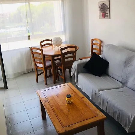 Apartamento Apartamento Luminoso Con Piscina