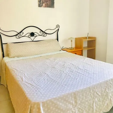 Apartamento Apartamento Luminoso Con Piscina