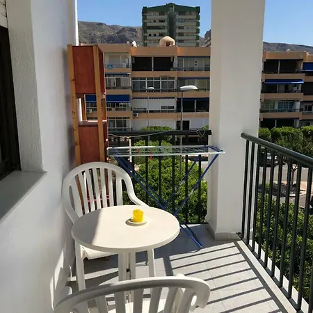 Apartamento Luminoso Con Piscina Aguadulce (Almeria)